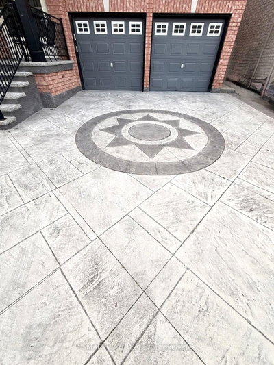 4 Blazing Star Drive • Brampton, ON photo 6