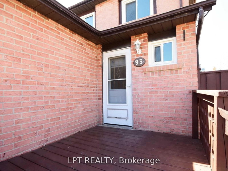 93 Martindale Crescent