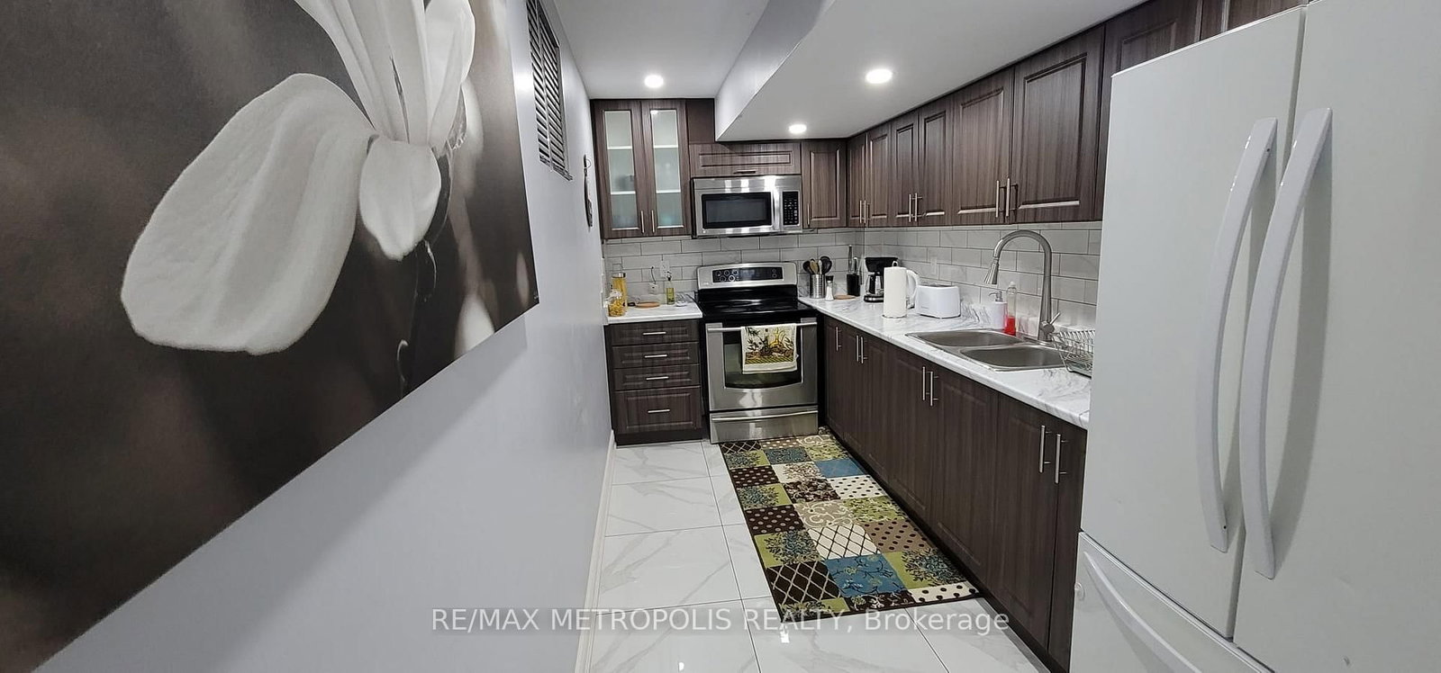 BSMT - 1 Desert Garden Drive, Brampton