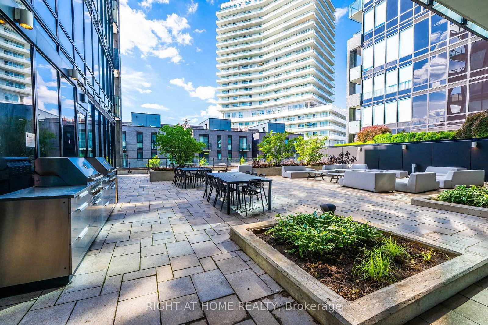 4208 Dundas Street W • #414 • Toronto, ON photo 28