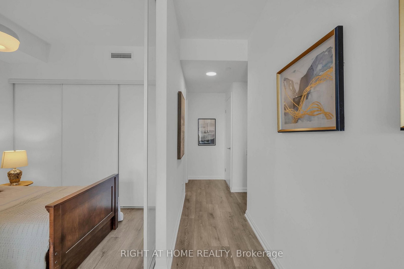 4208 Dundas Street W • #414 • Toronto, ON photo 8