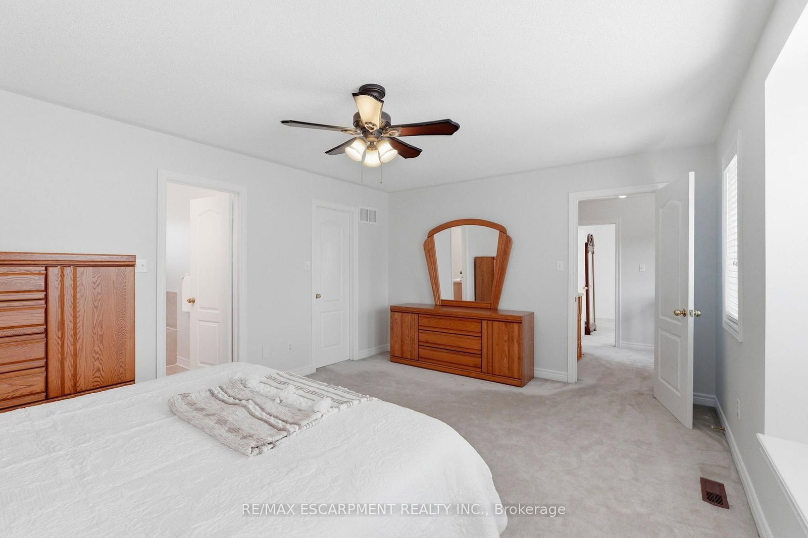 2241 Glazebrook Circle • Oakville, ON photo 28