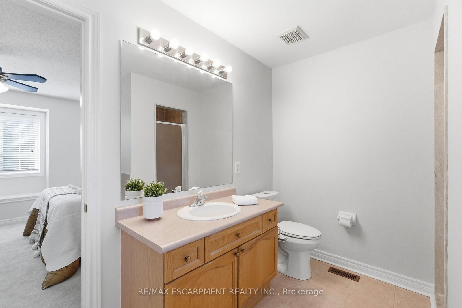 2241 Glazebrook Circle • Oakville, ON photo 29