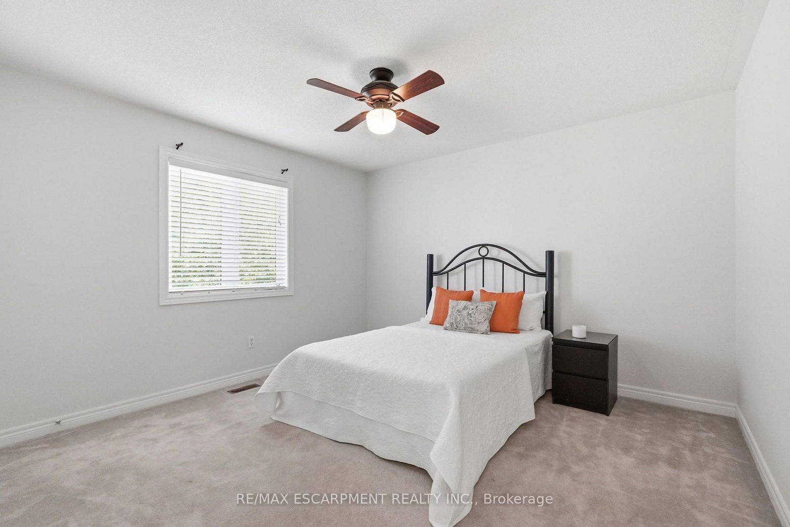 2241 Glazebrook Circle • Oakville, ON photo 34
