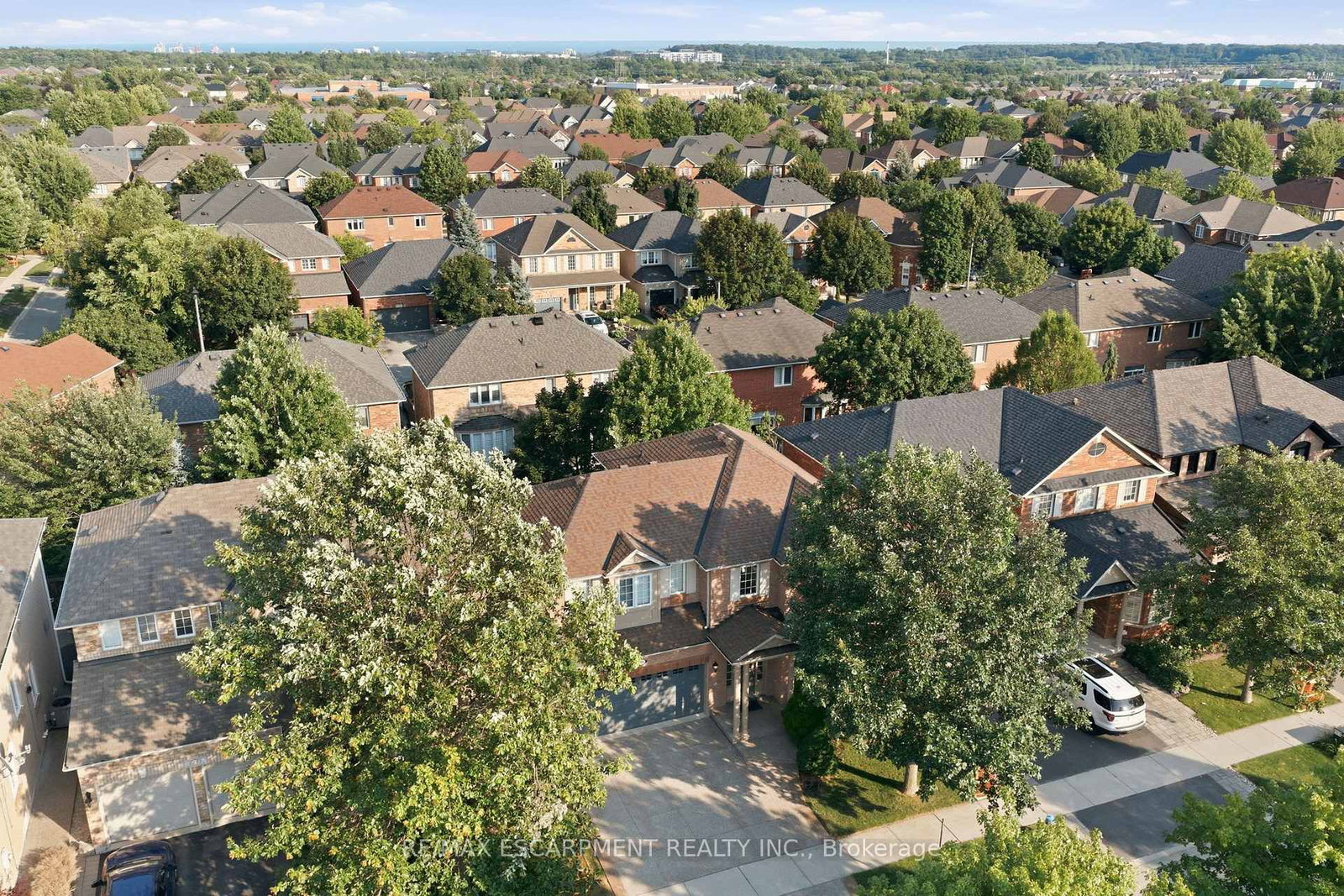 2241 Glazebrook Circle • Oakville, ON photo 47