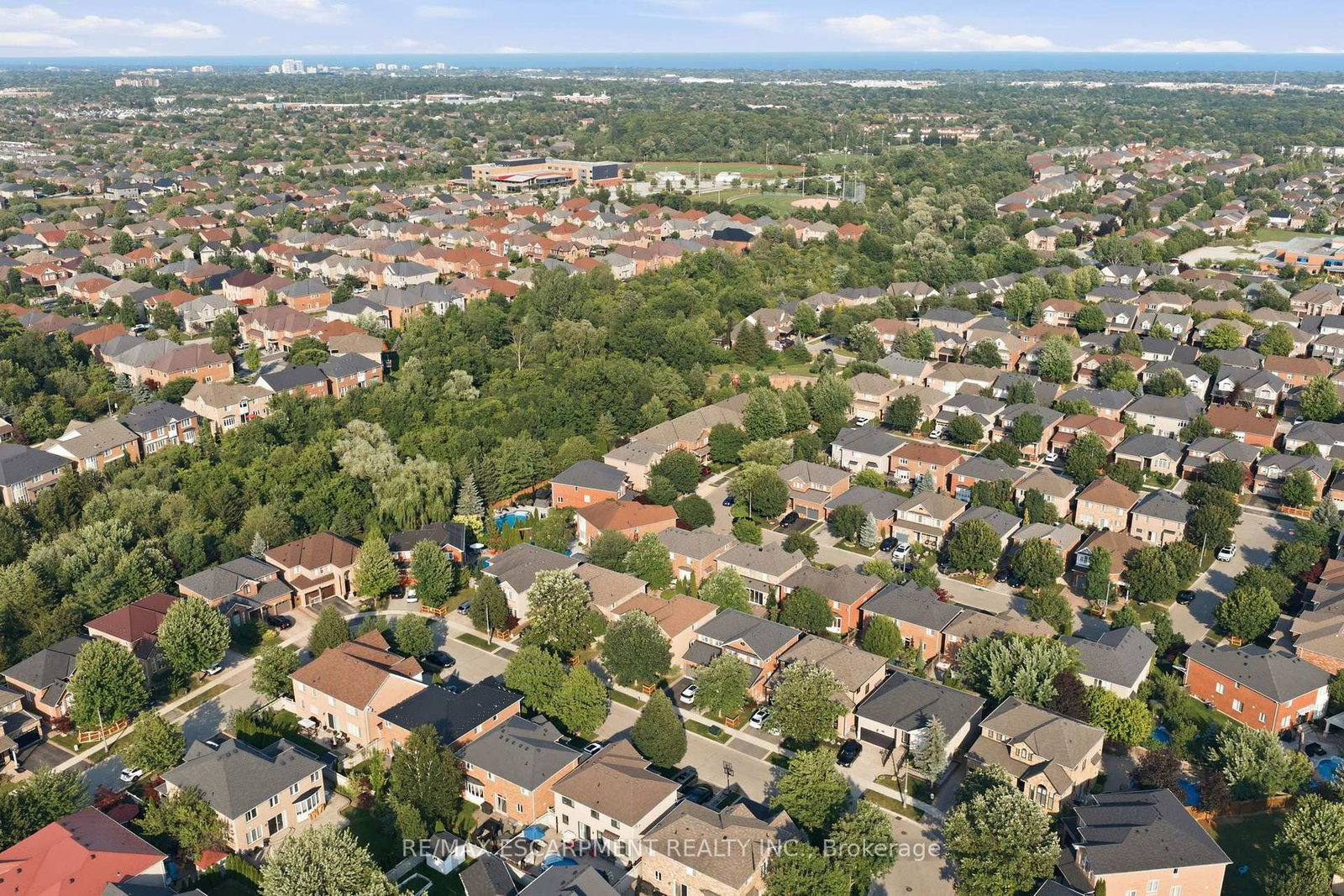 2241 Glazebrook Circle • Oakville, ON photo 50