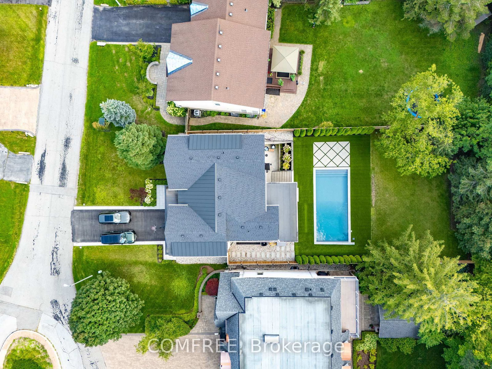 1114 TRUMAN Avenue • Oakville, ON photo 38