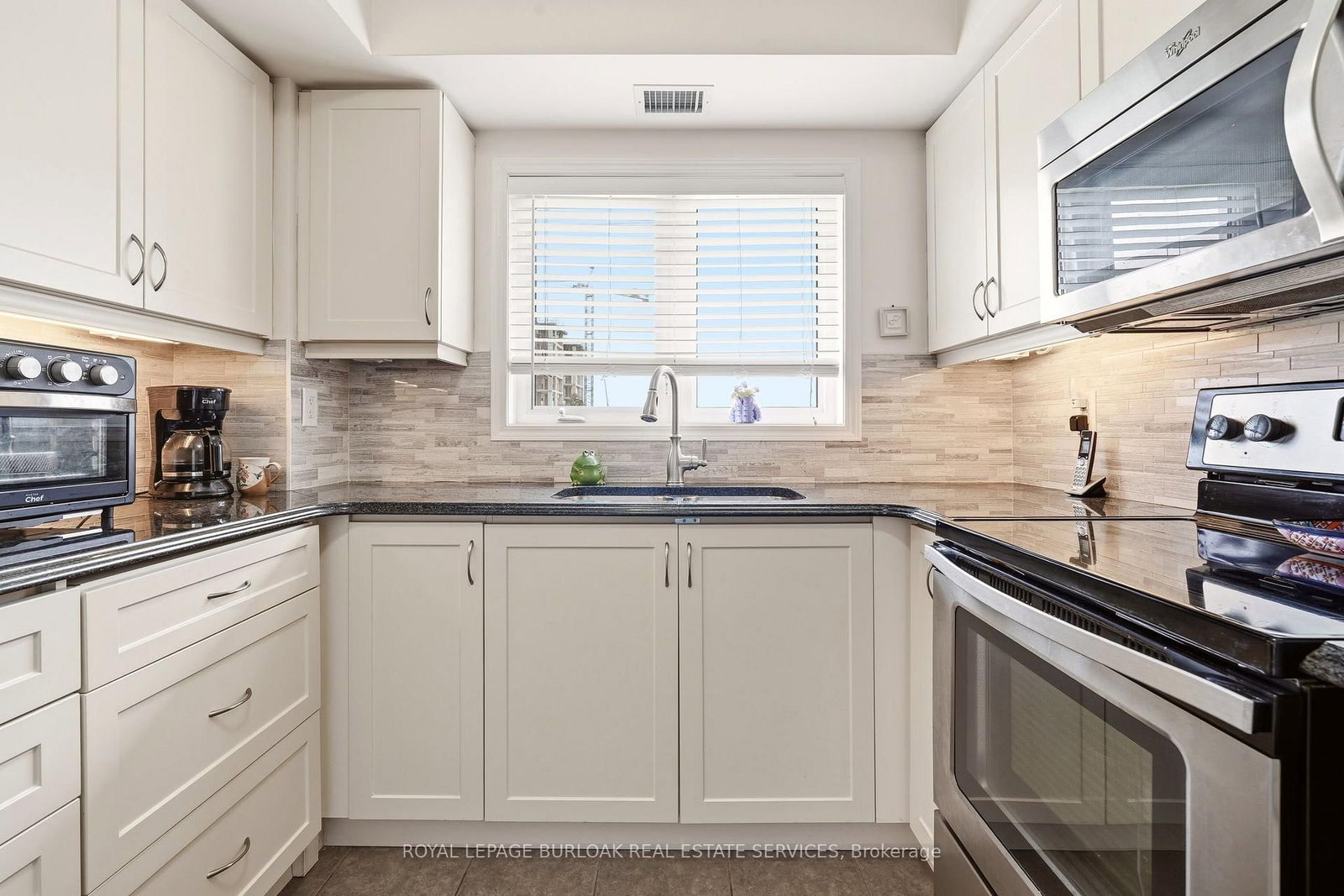 1045 Nadalin Milton,ON L9T 8R5 — Photo 18