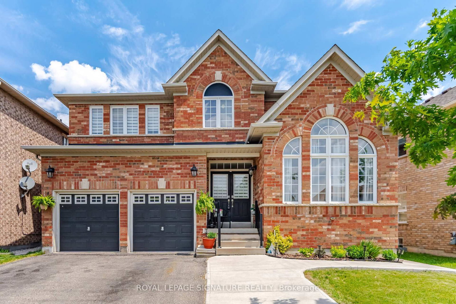34 Nina Place N • Brampton, ON photo 1