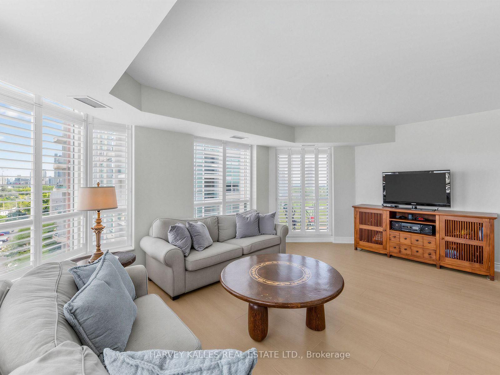 190 Manitoba Street • #904 • Toronto, ON photo 11