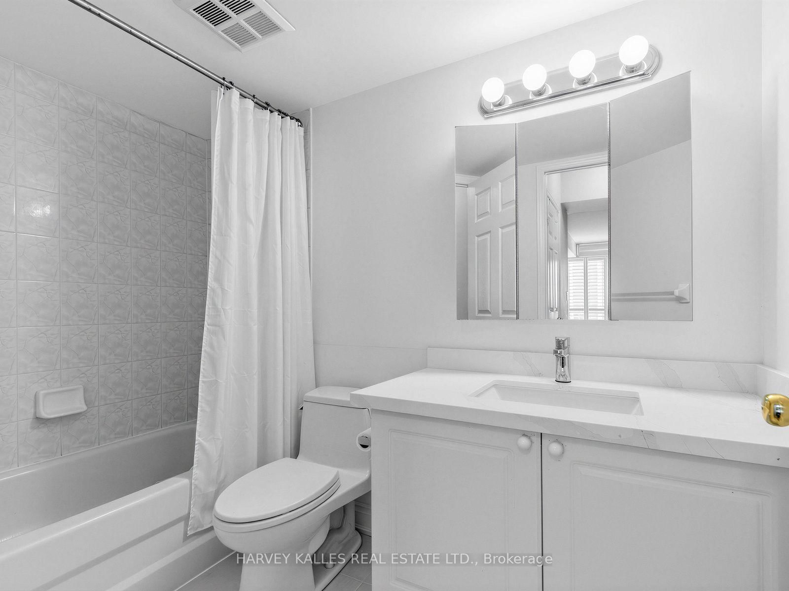 190 Manitoba Street • #904 • Toronto, ON photo 18