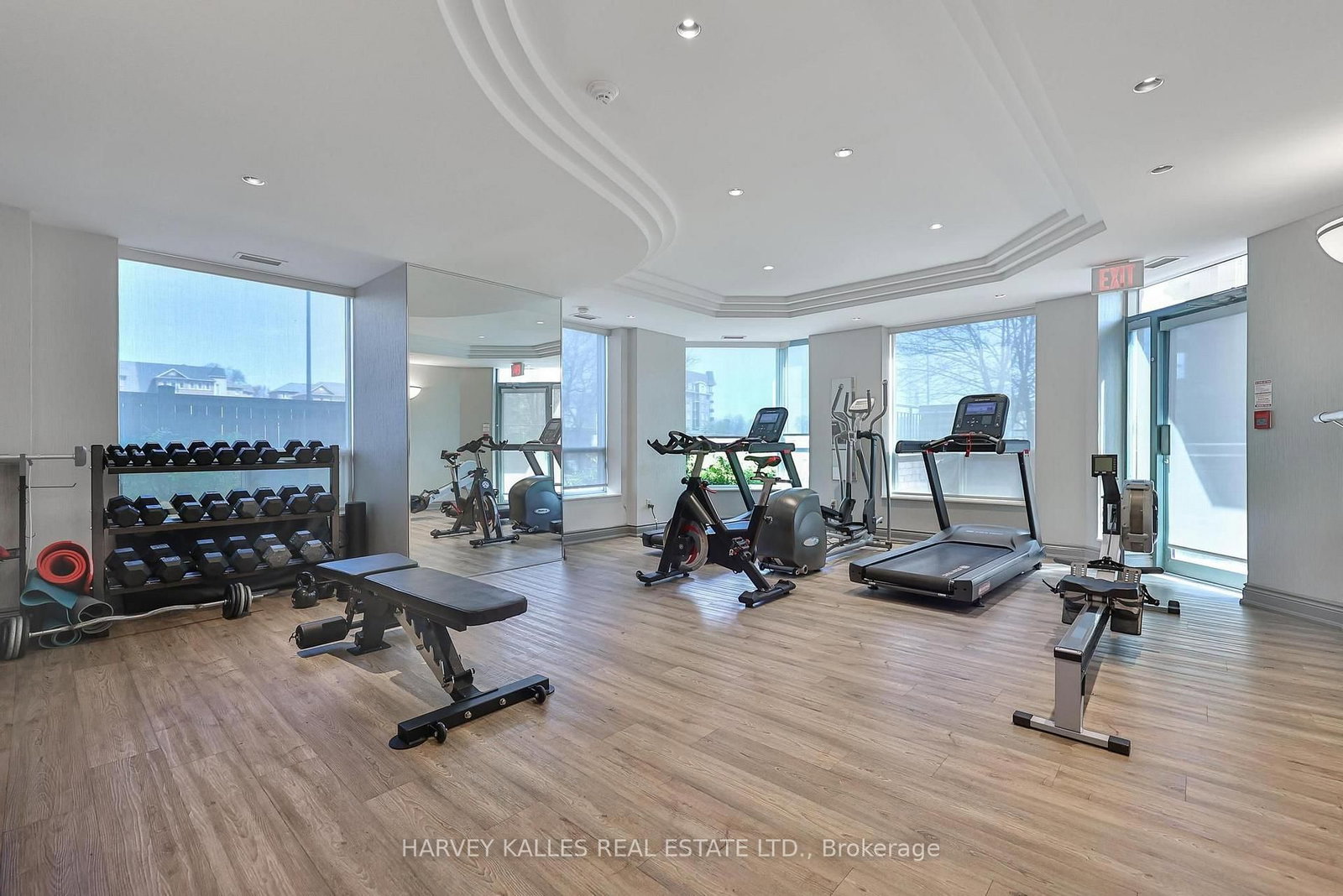 190 Manitoba Street • #904 • Toronto, ON photo 22