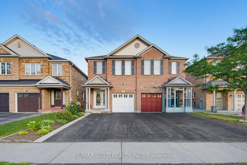 46 Sand Cherry Crescent