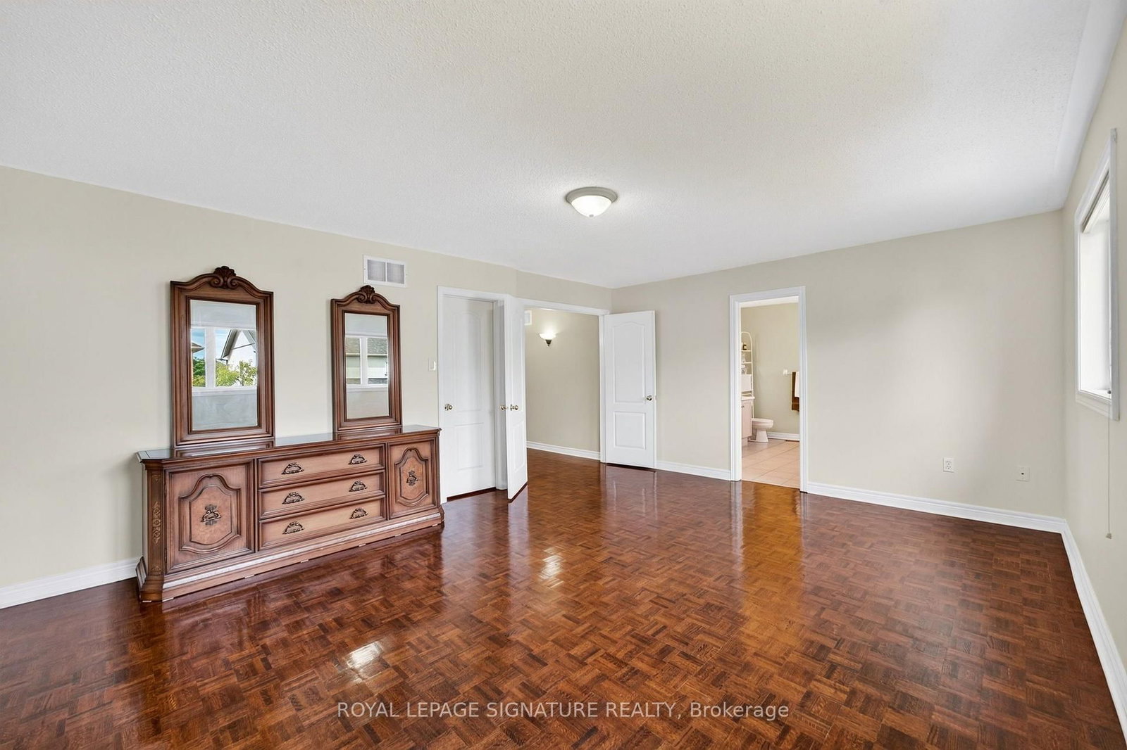 6847 Simpson Pioneer Trail • Mississauga, ON photo 25
