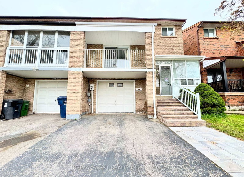 26 Brownridge Crescent