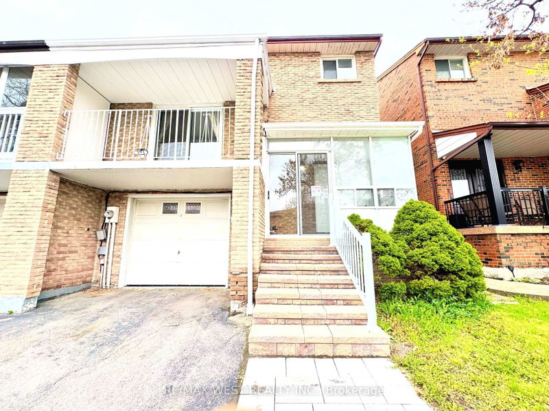 26 Brownridge Crescent