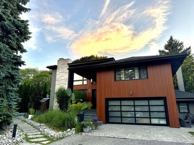 Detached House for lease at 2 Princess Anne Crescent, Toronto, Ontario, M9A 2N8 - Princess-Rosethorn - MLS: W13698320
