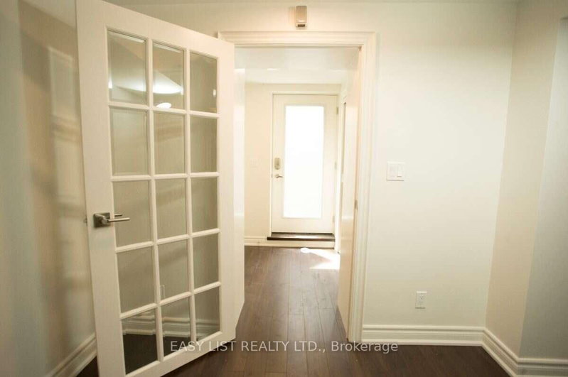 2 Princess Anne Crescent