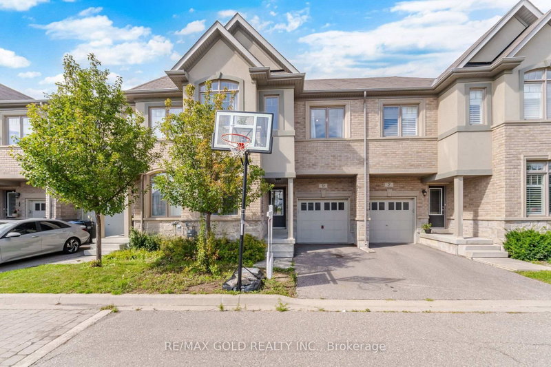 9 Oliana Brampton,ON L6Y 6G8 — Photo 10