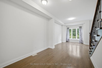 9 Oliana Brampton,ON L6Y 6G8 — Photo 15