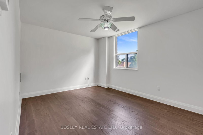 966 Inverhouse Mississauga,ON L5J 4B6 — Photo 12
