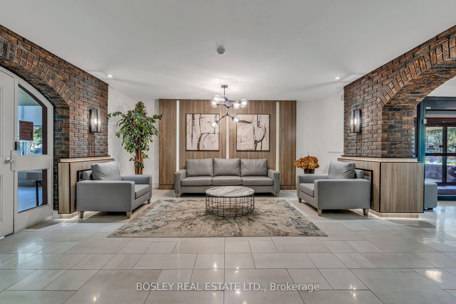 966 Inverhouse Drive, Unit 112 - Photo 3