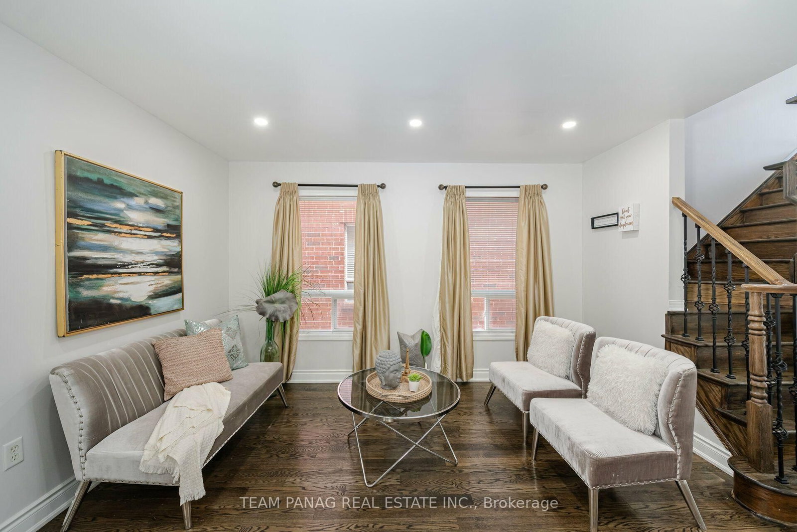 Listing Image 9