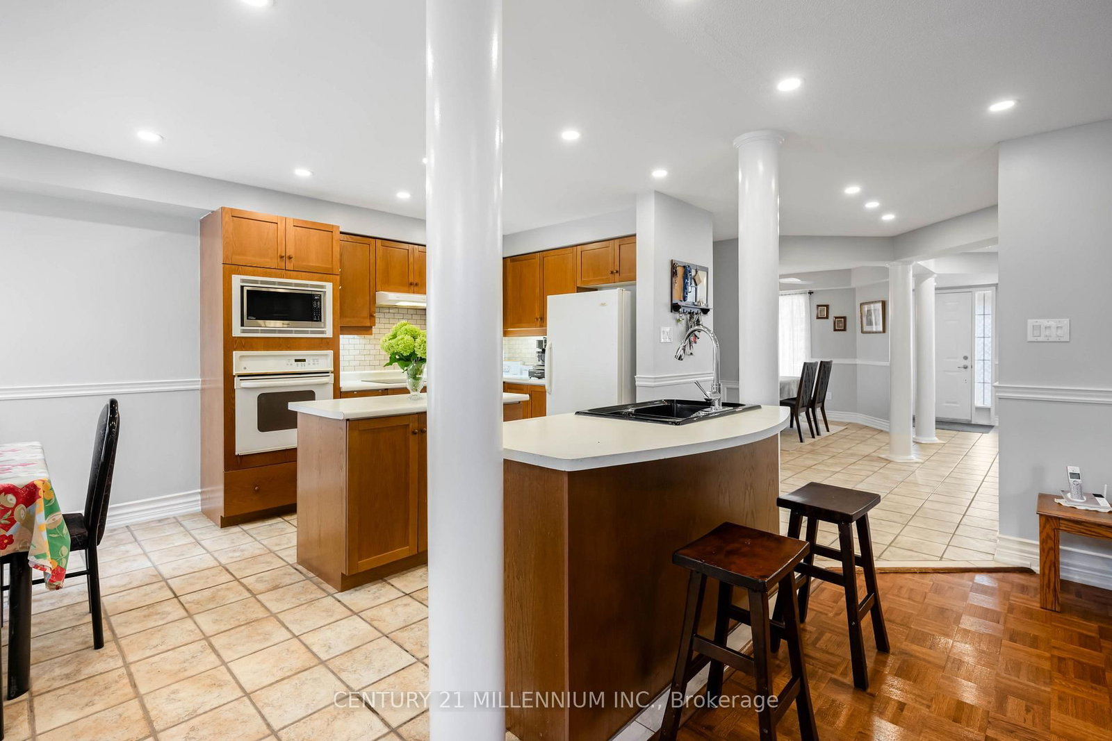 33 Fletchers Creek Brampton,ON L6X 4S3 — Photo 12