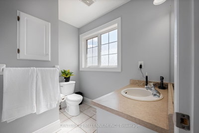 33 Fletchers Creek Brampton,ON L6X 4S3 — Photo 18