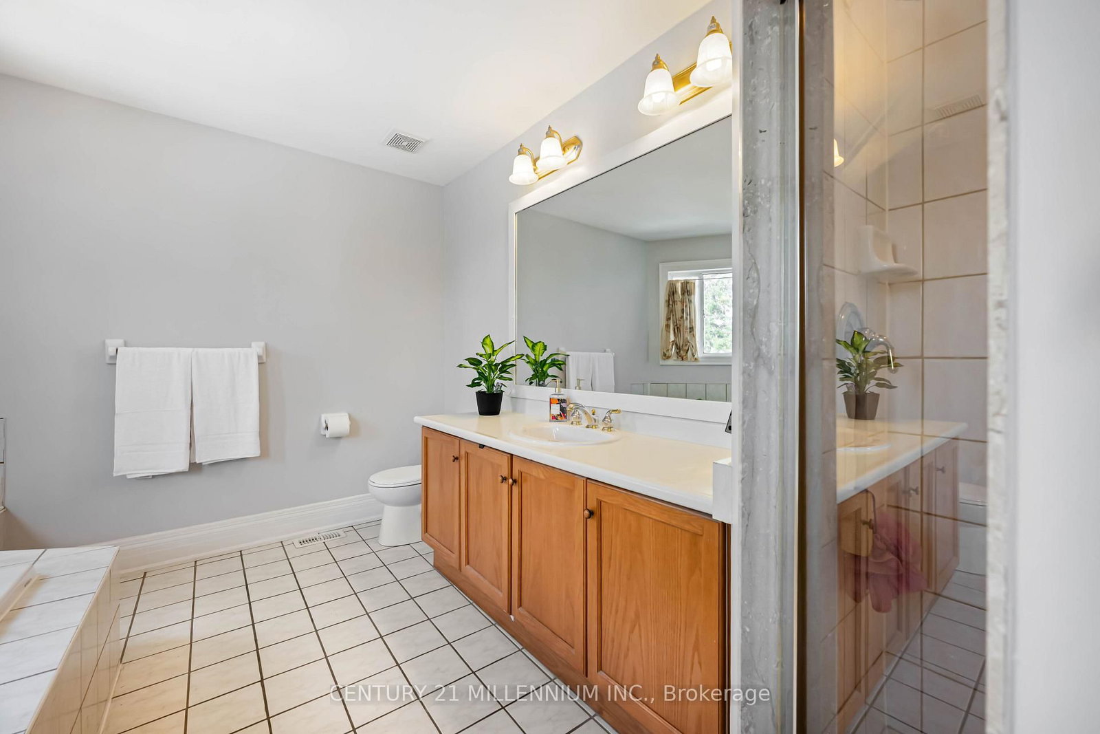 33 Fletchers Creek Brampton,ON L6X 4S3 — Photo 21