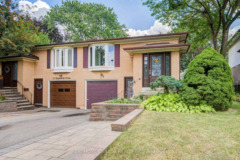 19 Hepworth Drive
