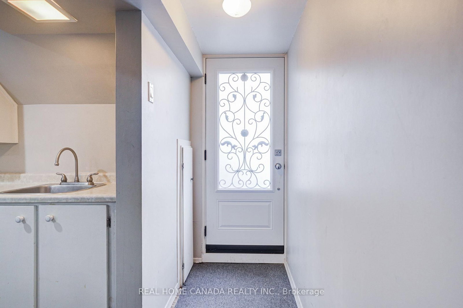 19 Hepworth Drive • Toronto, ON photo 38