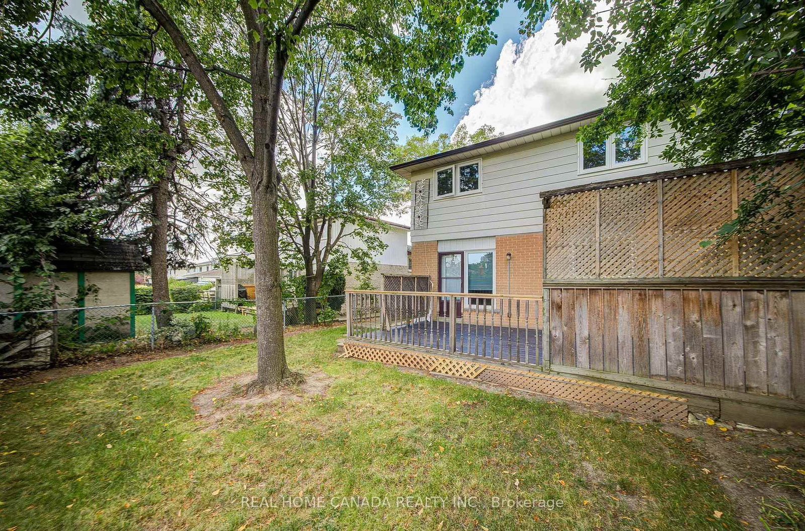 19 Hepworth Drive • Toronto, ON photo 45
