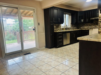 33 Cherrytree Brampton,ON L6Y 3L7 — Photo 15