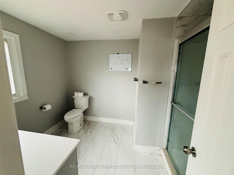 33 Cherrytree Brampton,ON L6Y 3L7 — Photo 22