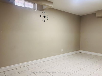 33 Cherrytree Brampton,ON L6Y 3L7 — Photo 27