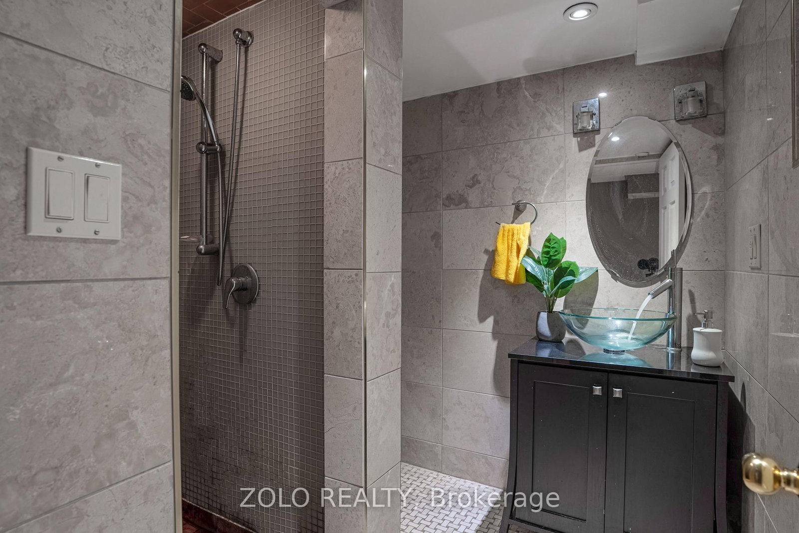 13 Foster Road • Mississauga, ON photo 39