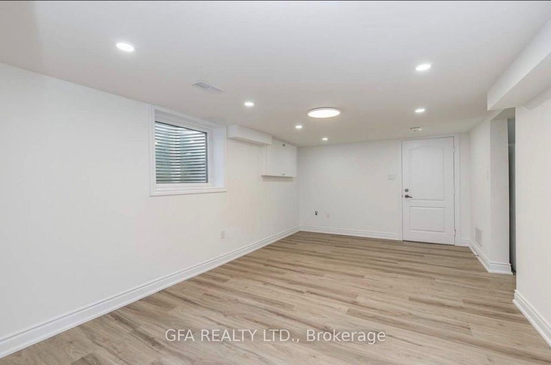 #Lower - 9 Melville Crescent