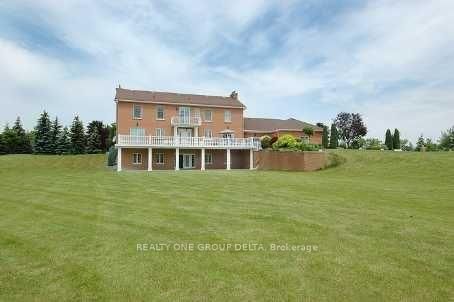 6 Bowman (Upper Level) Avenue, Brampton 3