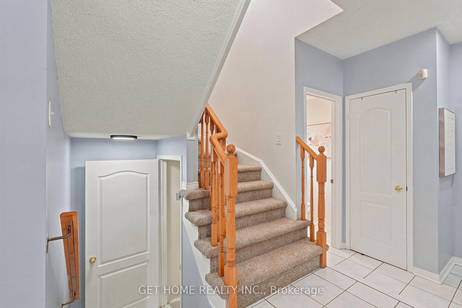 50 Willow Park Drive • Brampton, ON photo 9