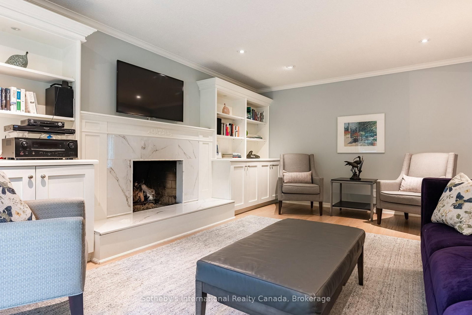 Detached House for sale at 2267 Cedarberry Court, Oakville, Ontario, L6J 6E5 - Ford - MLS: W13699014