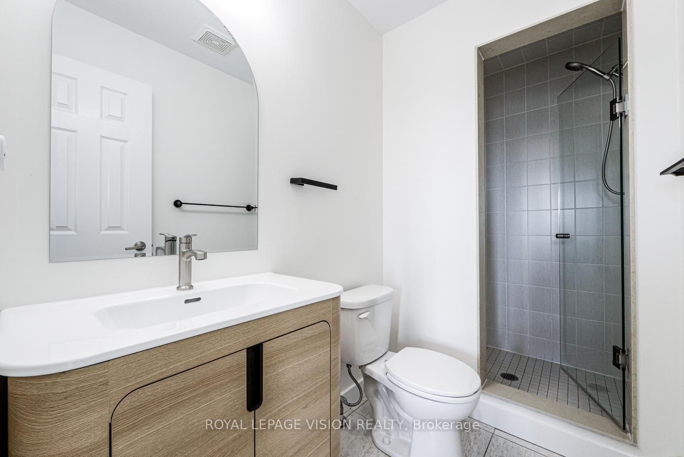 2614 Dashwood Drive • #40 • Oakville, ON photo 13
