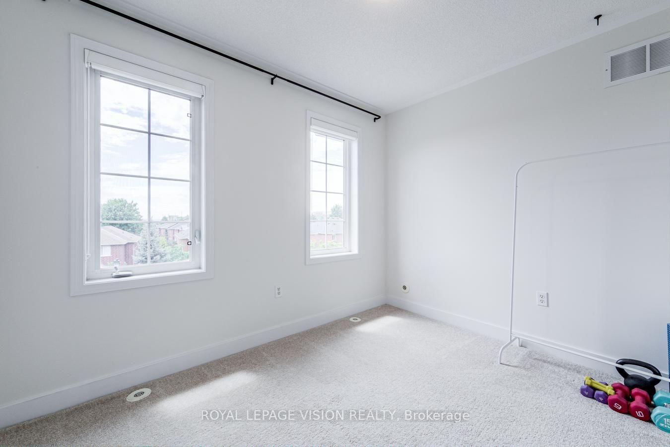 2614 Dashwood Drive • #40 • Oakville, ON photo 14