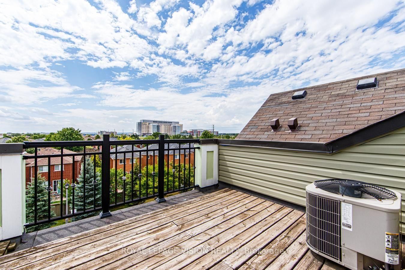 2614 Dashwood Drive • #40 • Oakville, ON photo 17