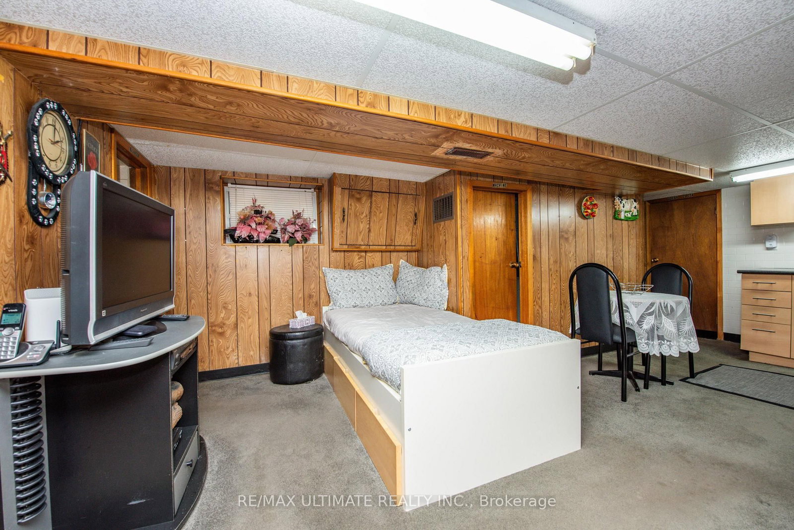 127 Salem Avenue • Toronto, ON photo 36