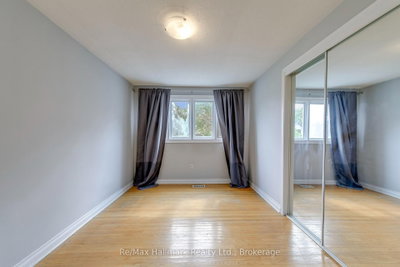 235 Tweedsdale Oakville,ON L6L 4P8 — Photo 21