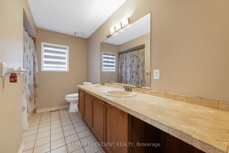 14 Baybrook Brampton,ON L7A 1M1 — Photo 38
