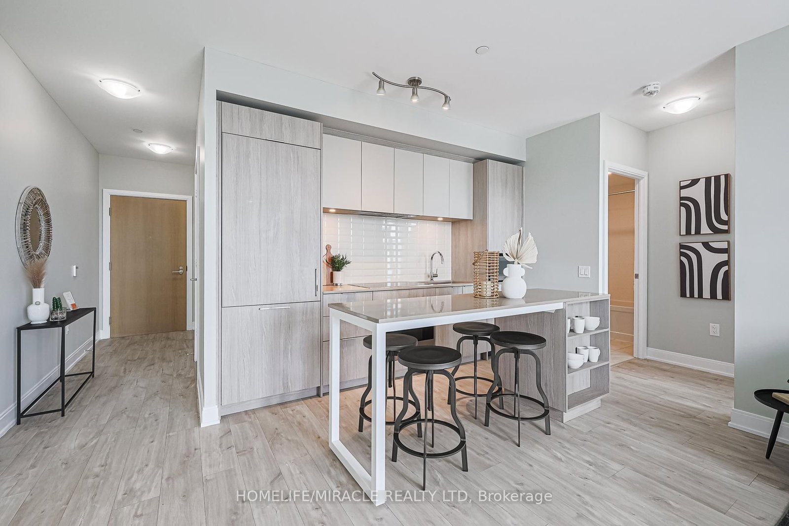 65 Annie Craig Drive • #1110 • Toronto, ON photo 14