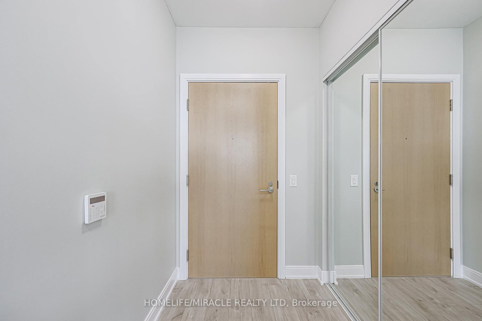 65 Annie Craig Drive • #1110 • Toronto, ON photo 10