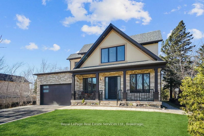 1211 Pinegrove Road